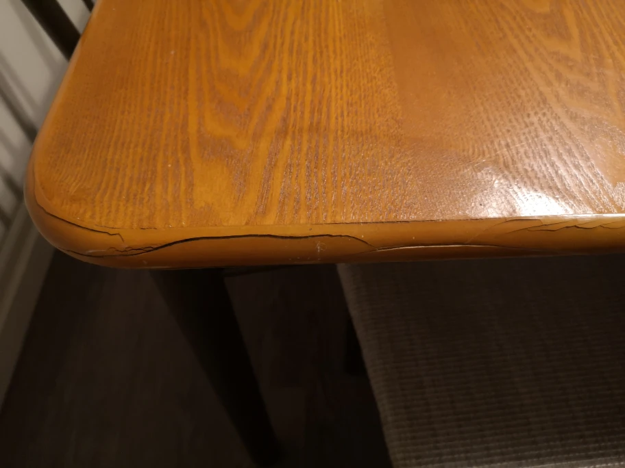Dining Table and 4 Chairs image indicator(2)
