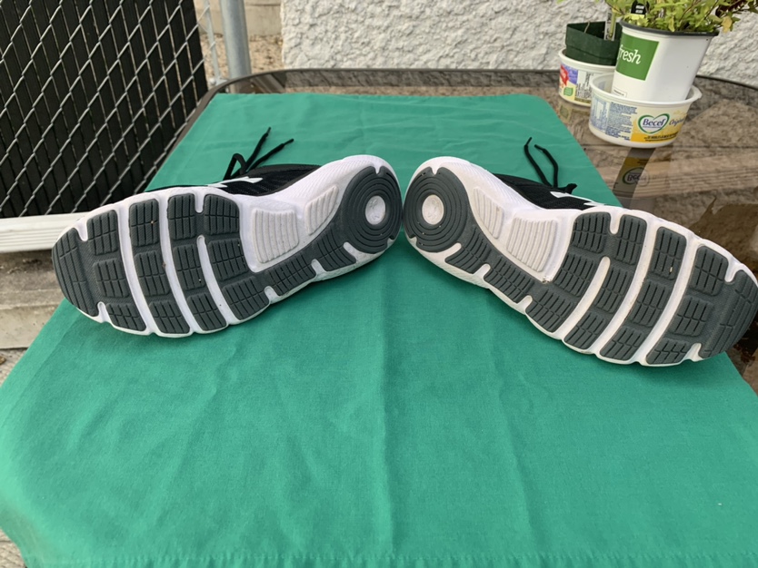 Under Armour Runners - photo 2