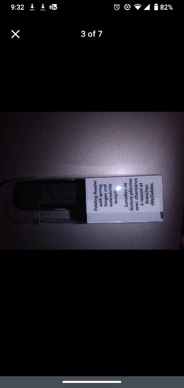 reading glasses compact, foldable, new foster grant   in case image indicator(3)