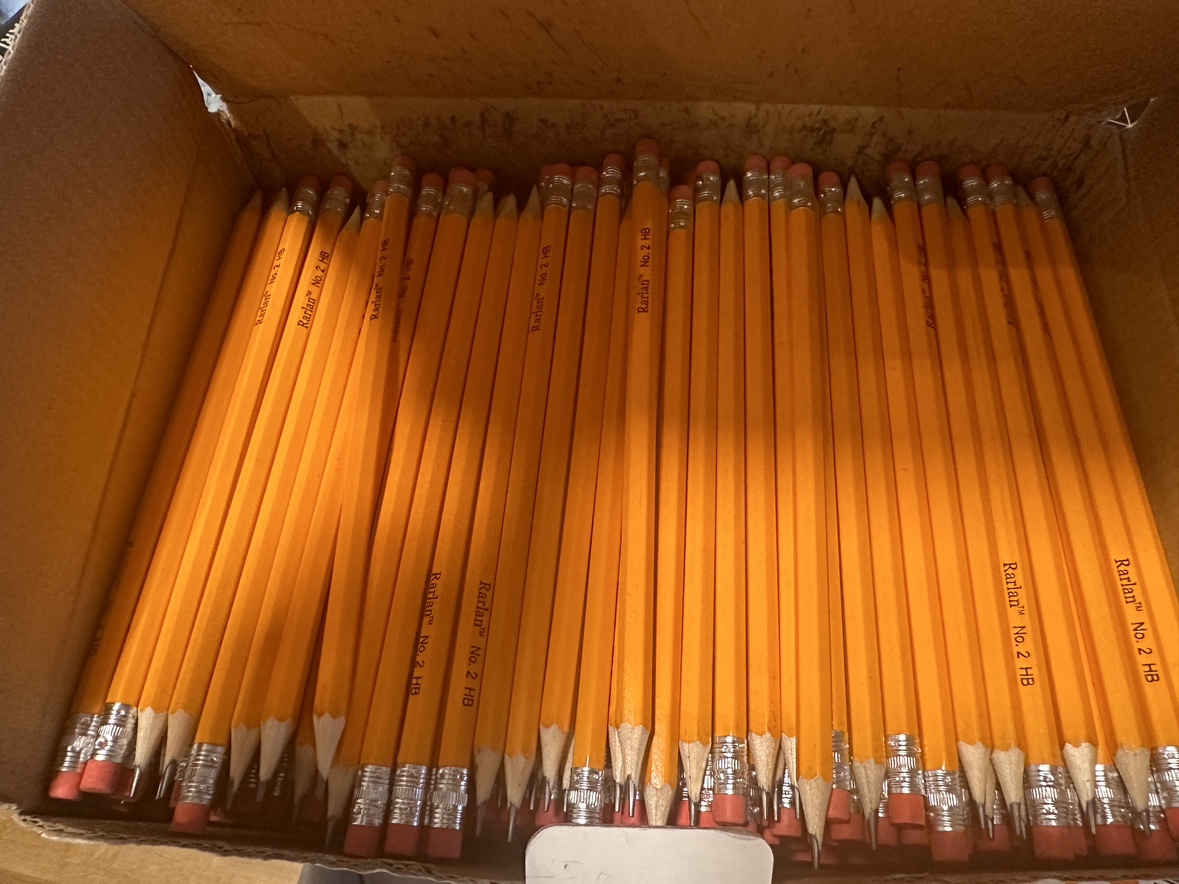 500pcs Box of #2 HB pencils
