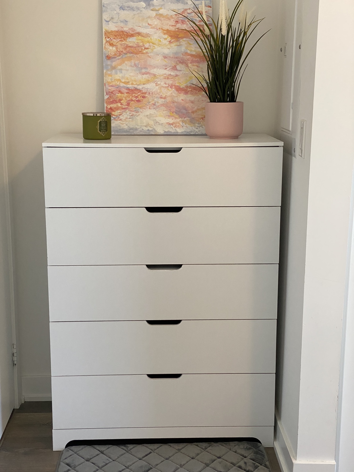 Brand New White 5 Drawer Dresser image indicator(9)