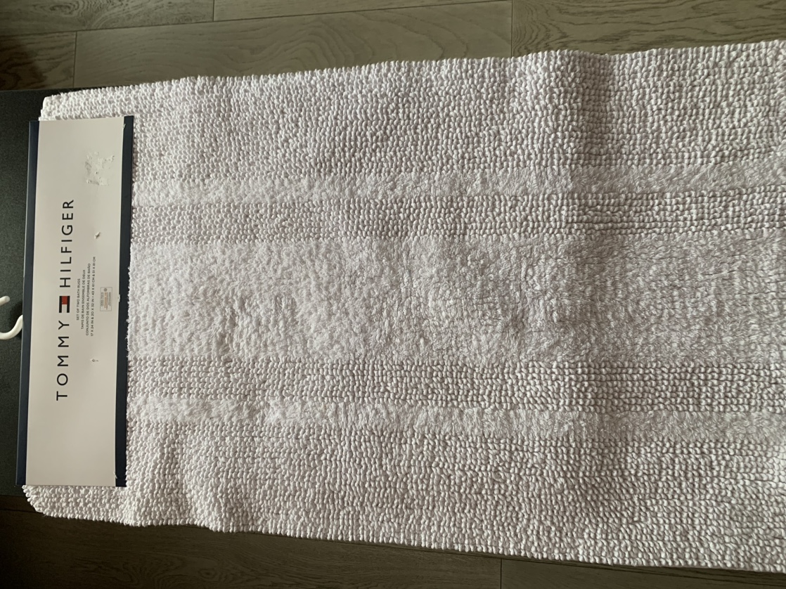 Set of 2 bath rugs, new. Pick up Islington/Evans image indicator(2)