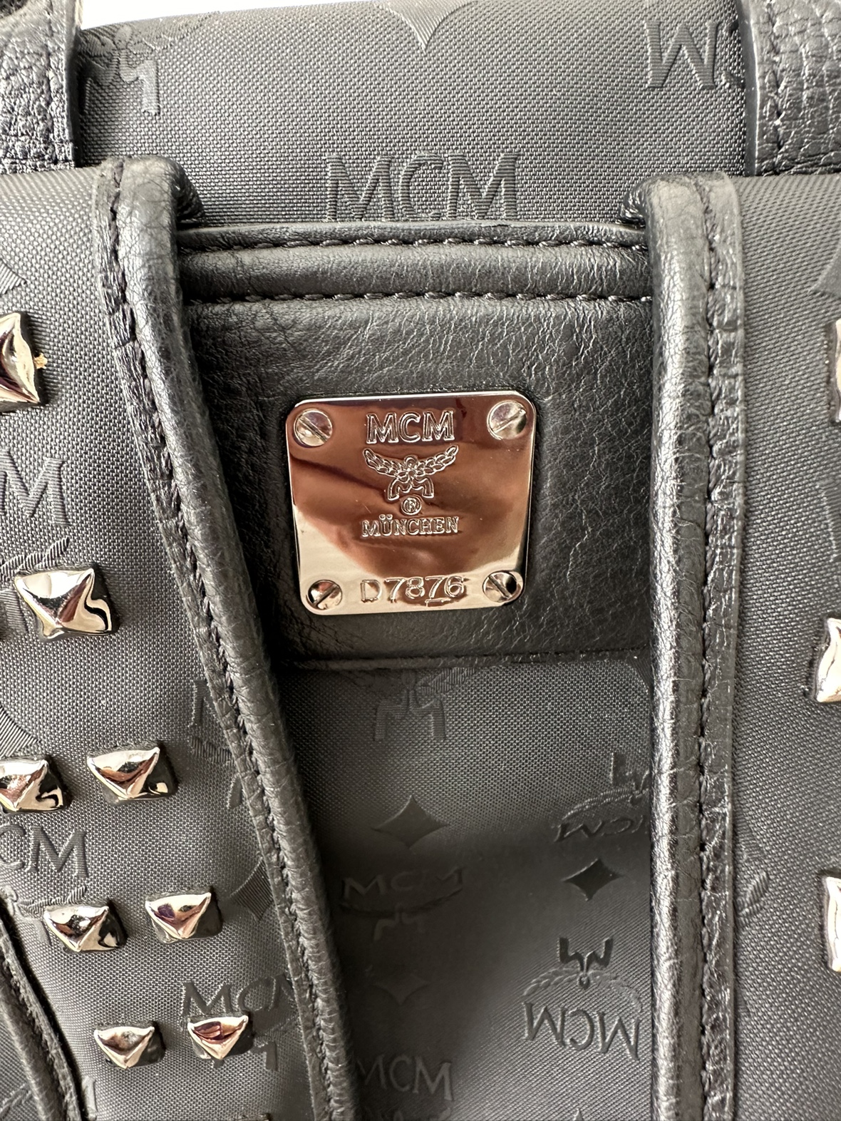 Authentic MCM backpack used - photo 4