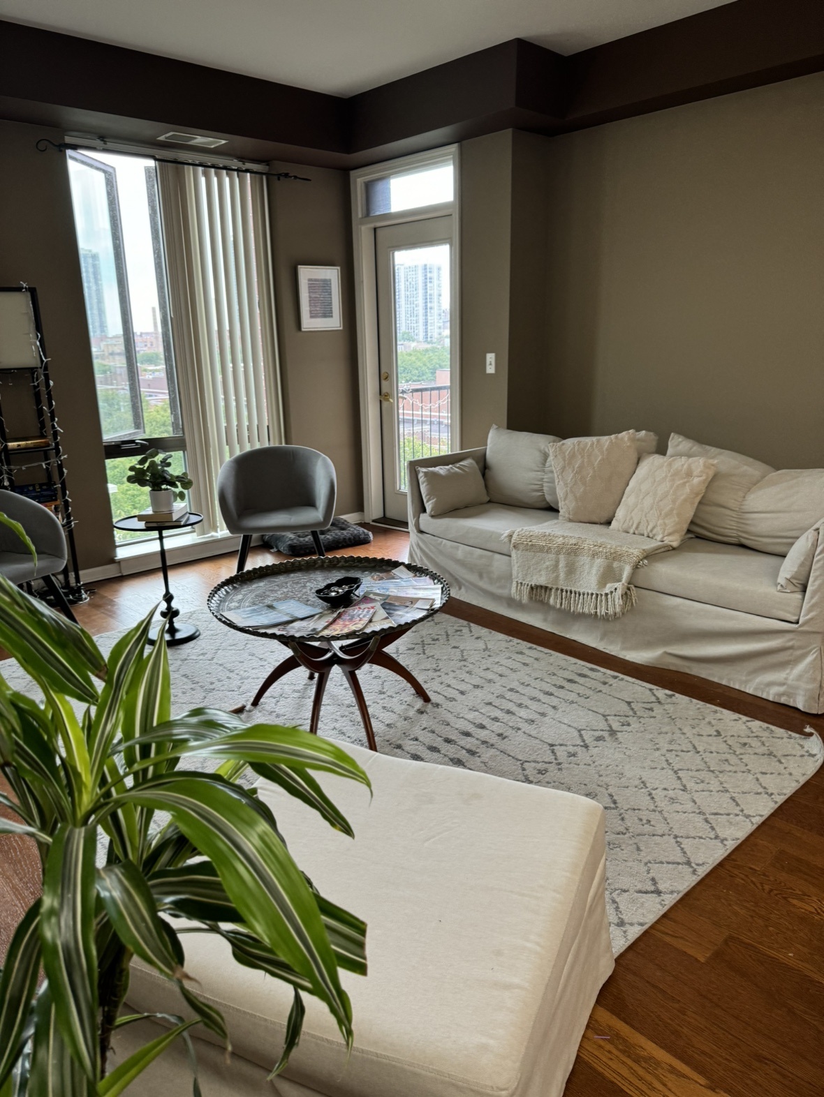 Living room set - photo 2