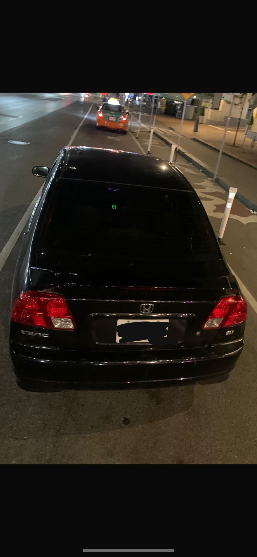 Honda Civic 2004 transmission gone ready for pickup ASAP. image indicator(4)