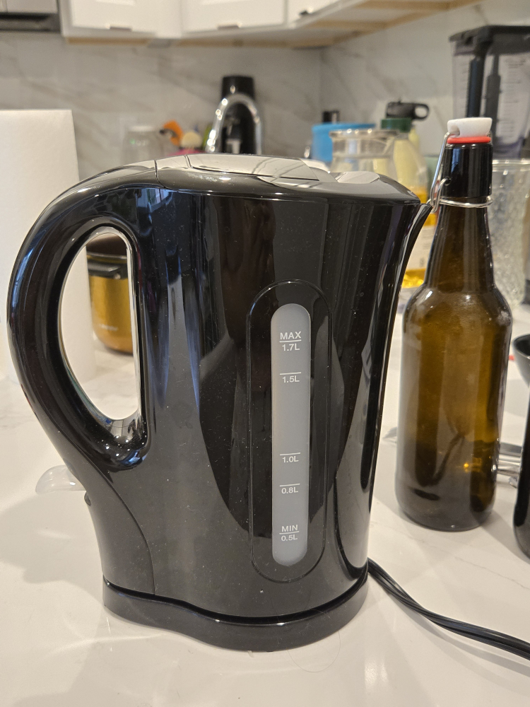 electric kettle