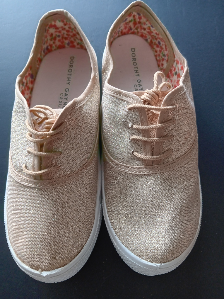 Dorothy Gaynor Gold Glitter Sneakers - photo 2