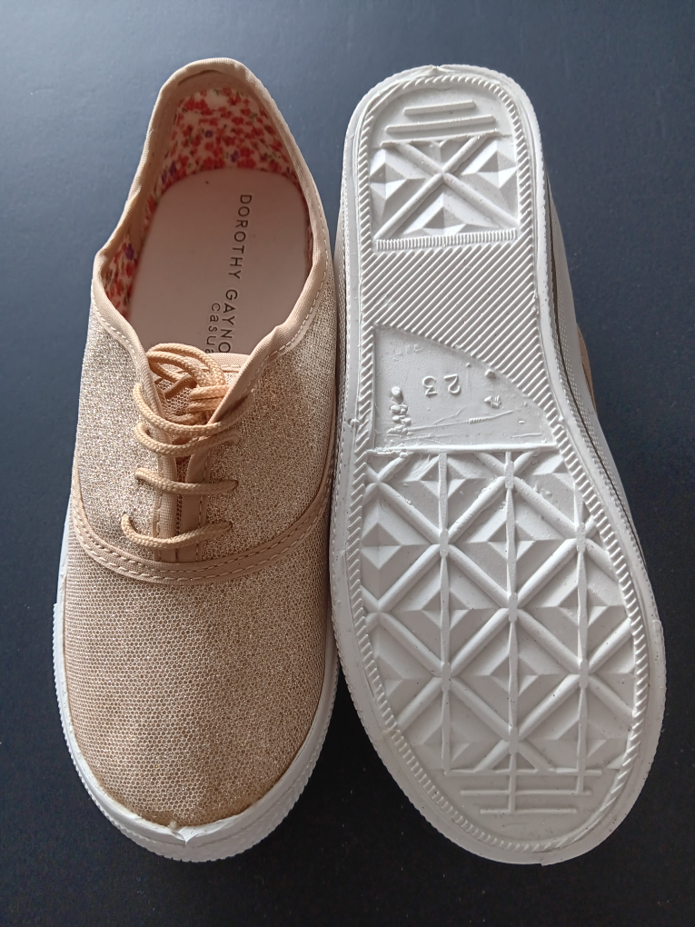 Dorothy Gaynor Gold Glitter Sneakers - photo 3