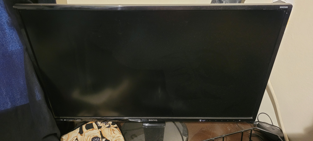 BenQ Monitor 24 × 14 inches thumbnail