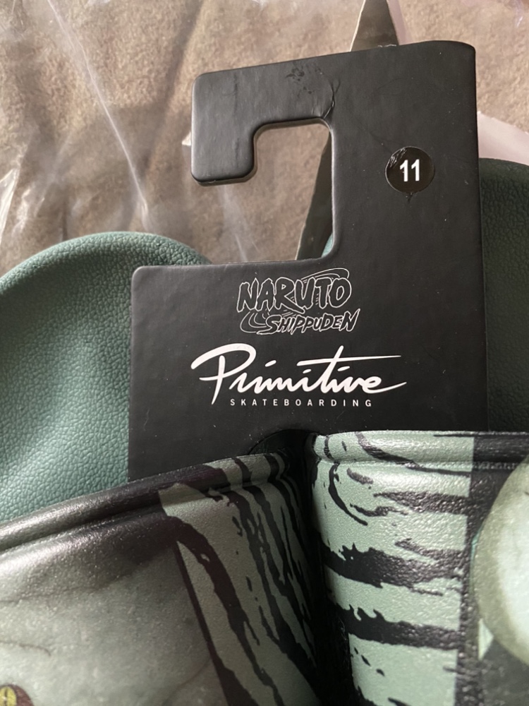 Primitive Naruto Shippuden Slides - Size 11💚 image indicator(6)