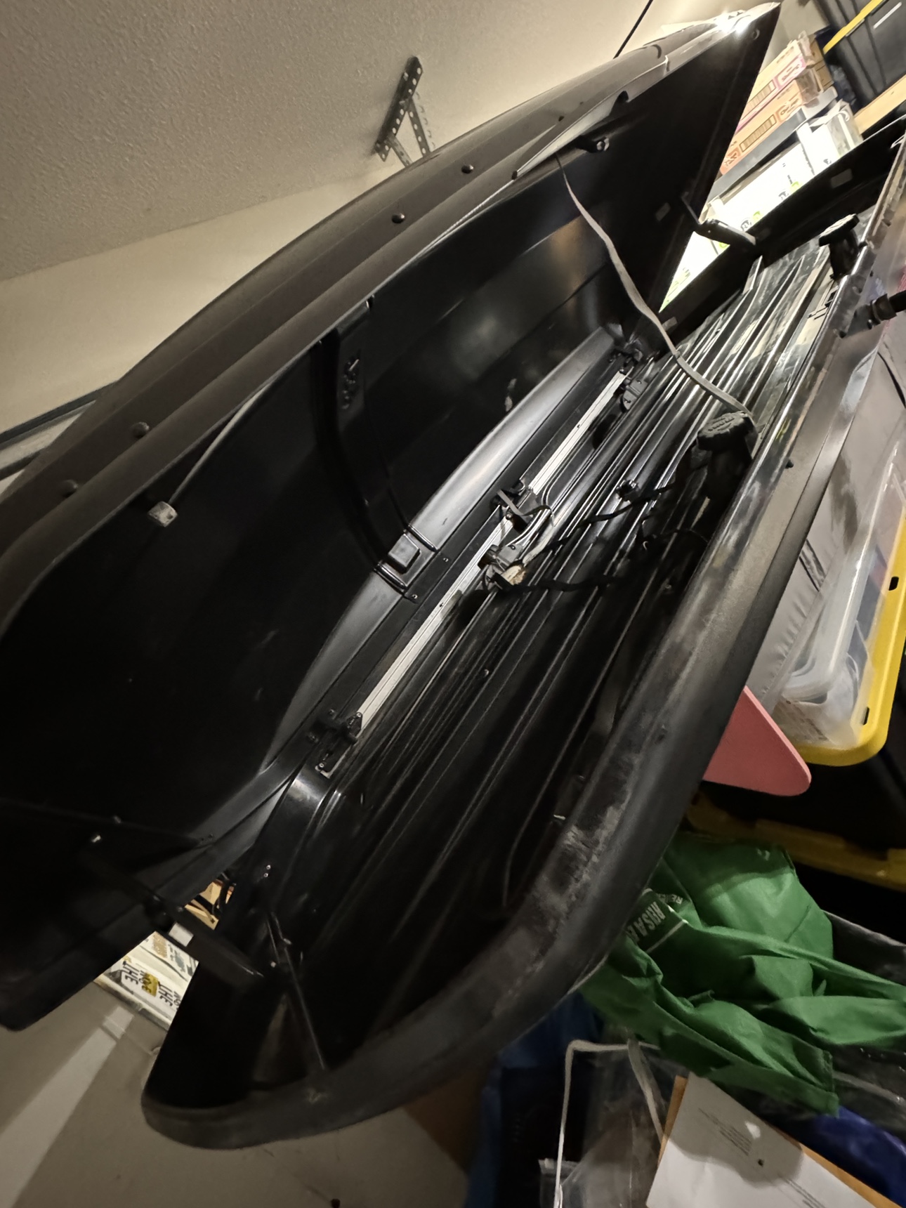 Thule cargo carrier image indicator(3)