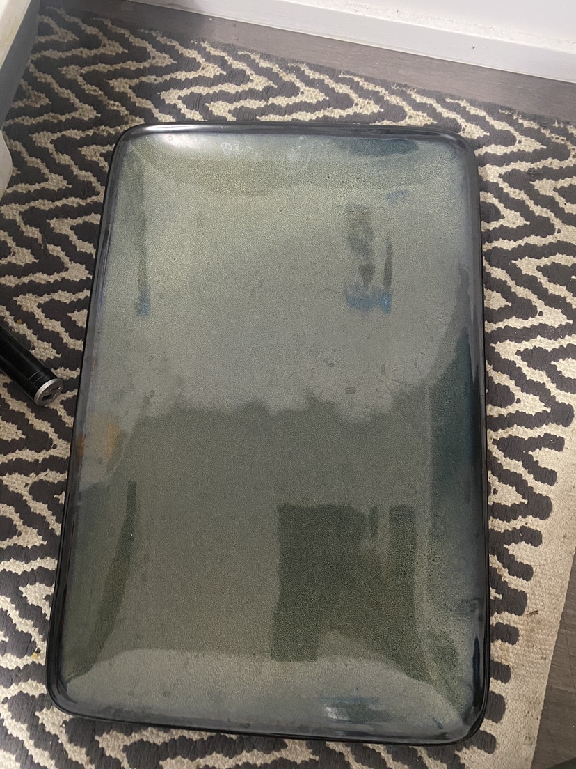 Two large serving Plates image indicator(2)