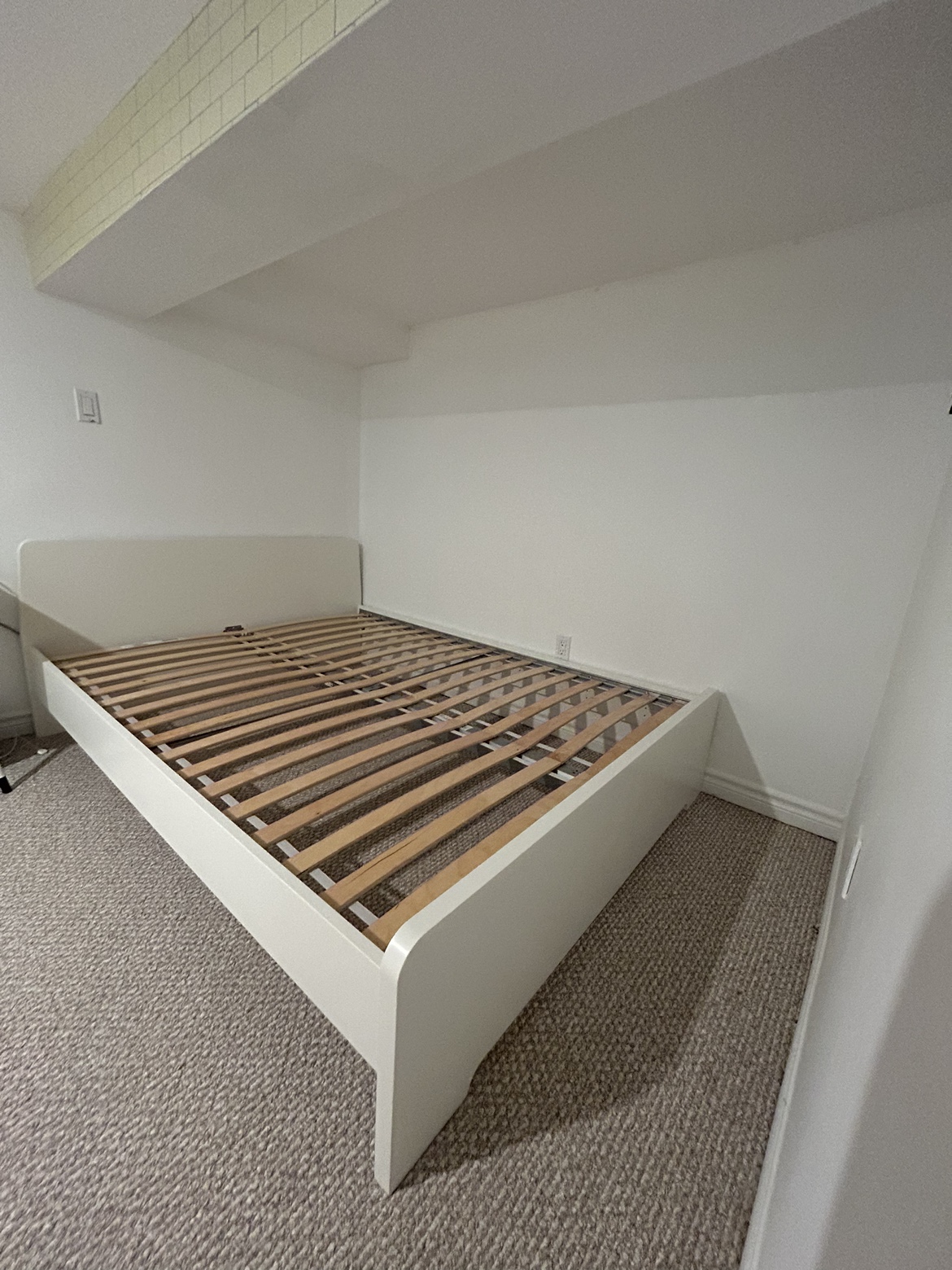 IKEA ASKVOLL Bed frame, white/Luröy, Queen