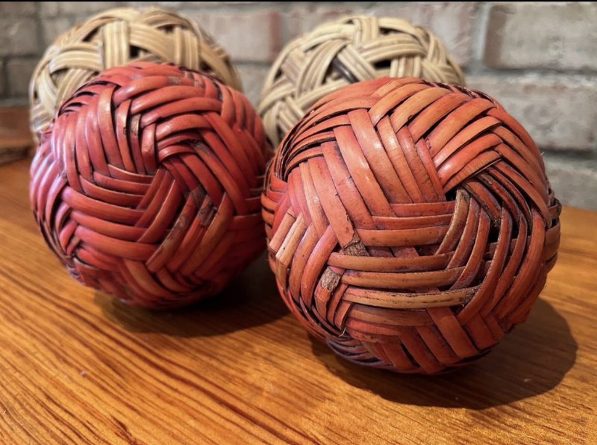 Vintage Wicker Decorative Balls image indicator(3)