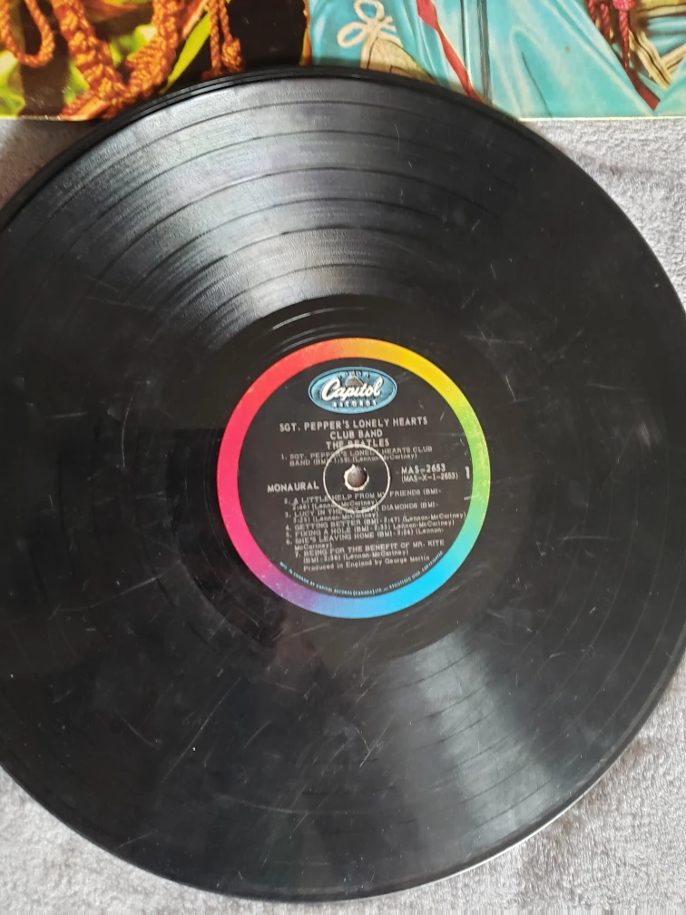 Beatles Memorabilia - photo 4