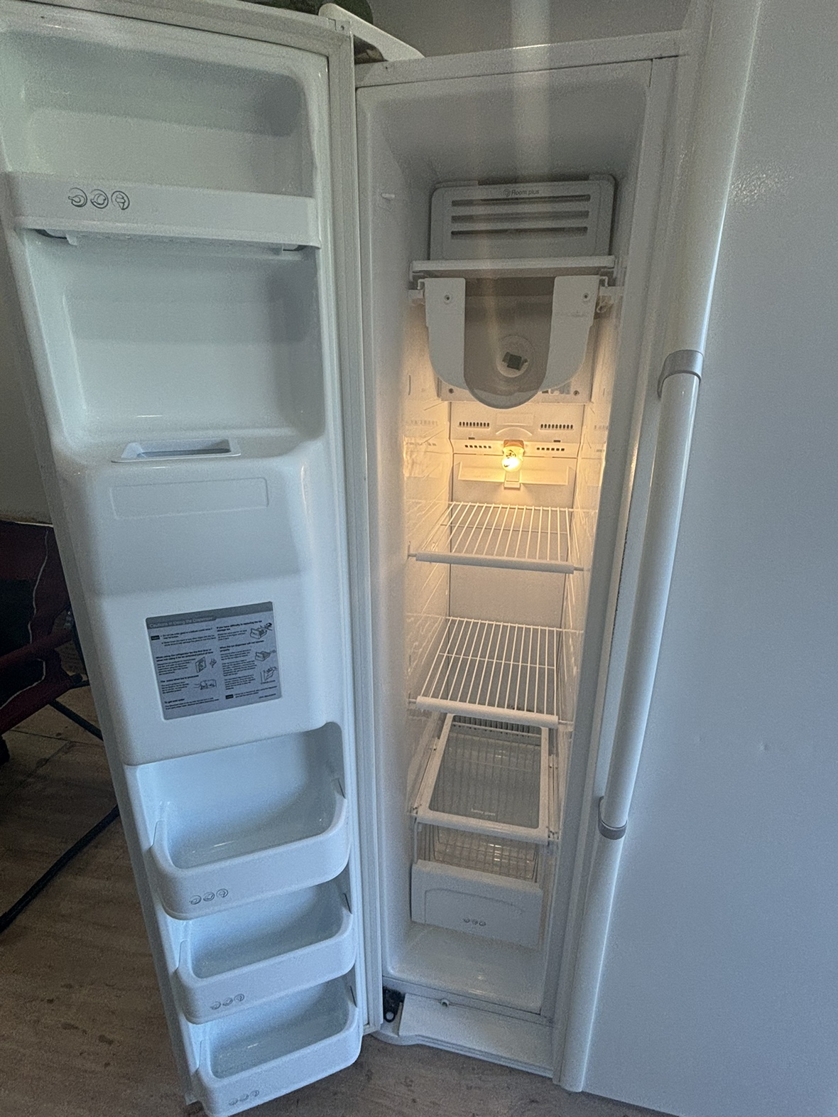 LG fridge and freezer - photo 5