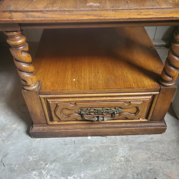 Wooden End Table #freecycle - photo 4