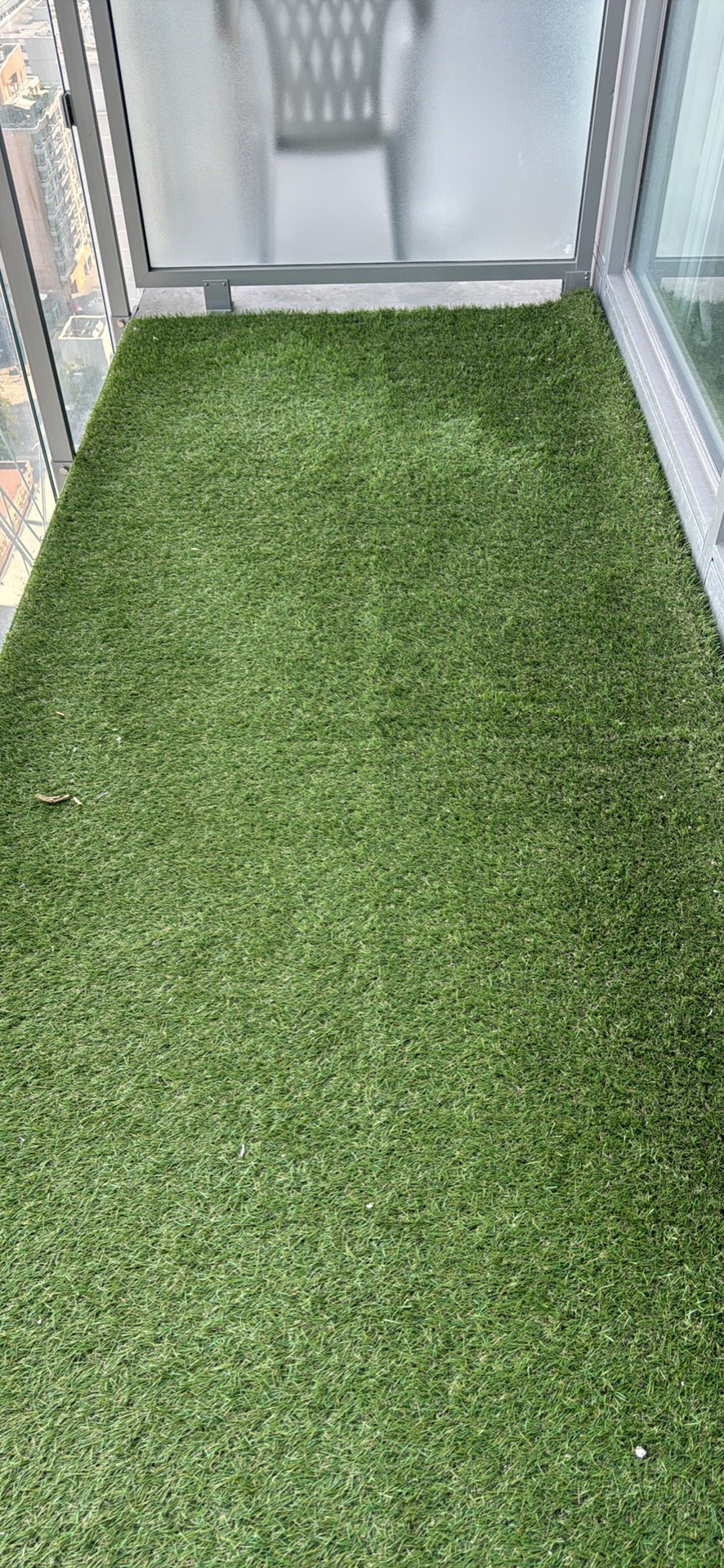 Artificial Grass Mat 5´x12’ thumbnail