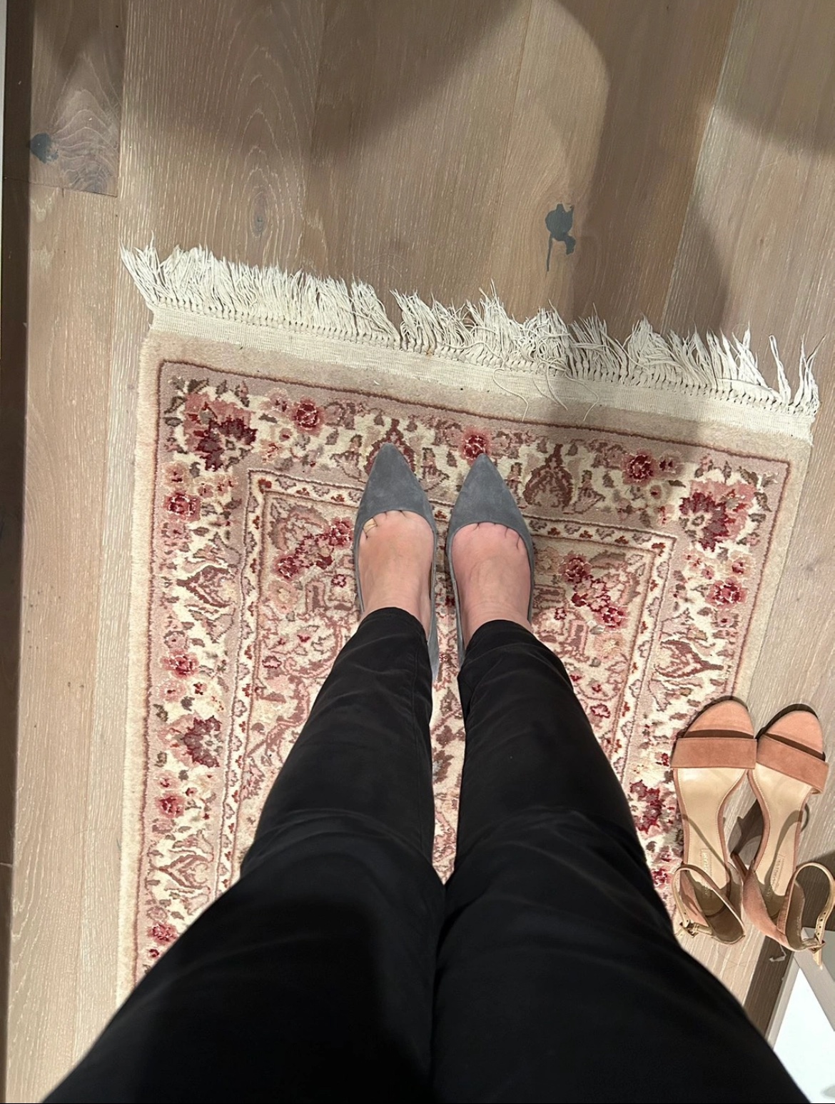 Brand New Leather Heels (8.5) image indicator(3)