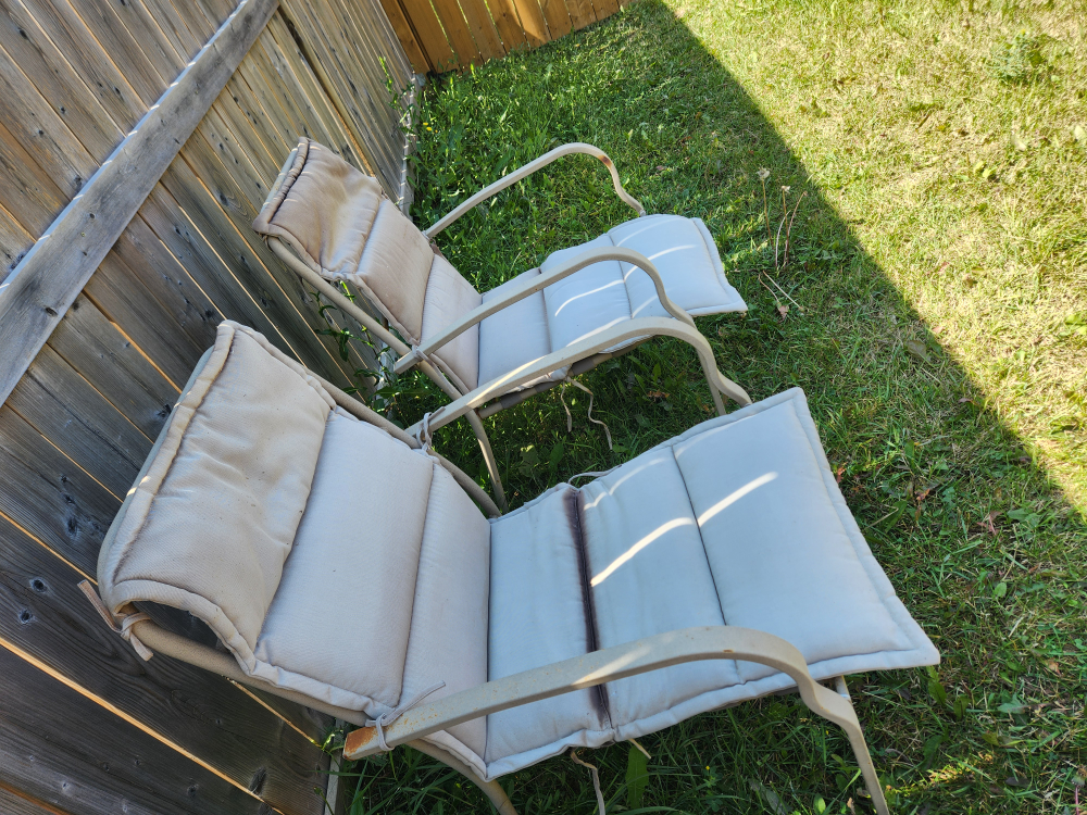 Patio Set #freecycle - photo 4