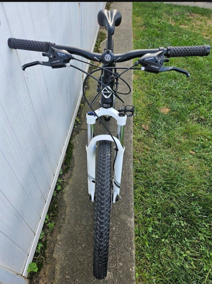 mountain bike - photo 2