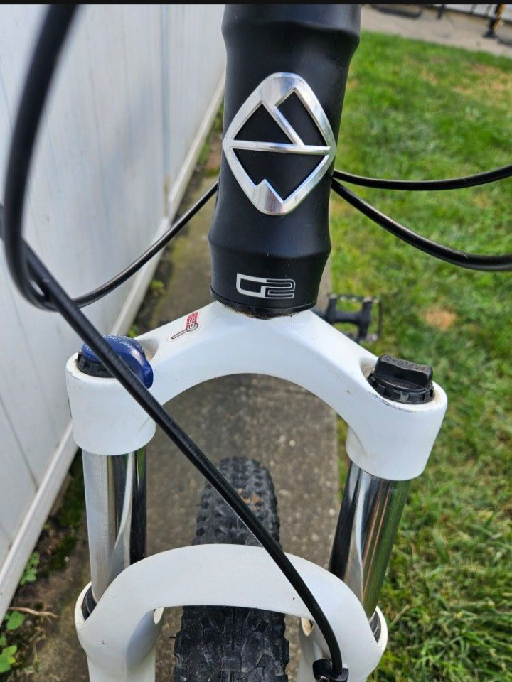 mountain bike - photo 3