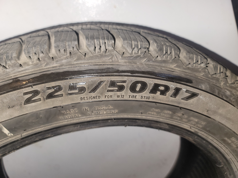 Kelly Tires 225/50R17