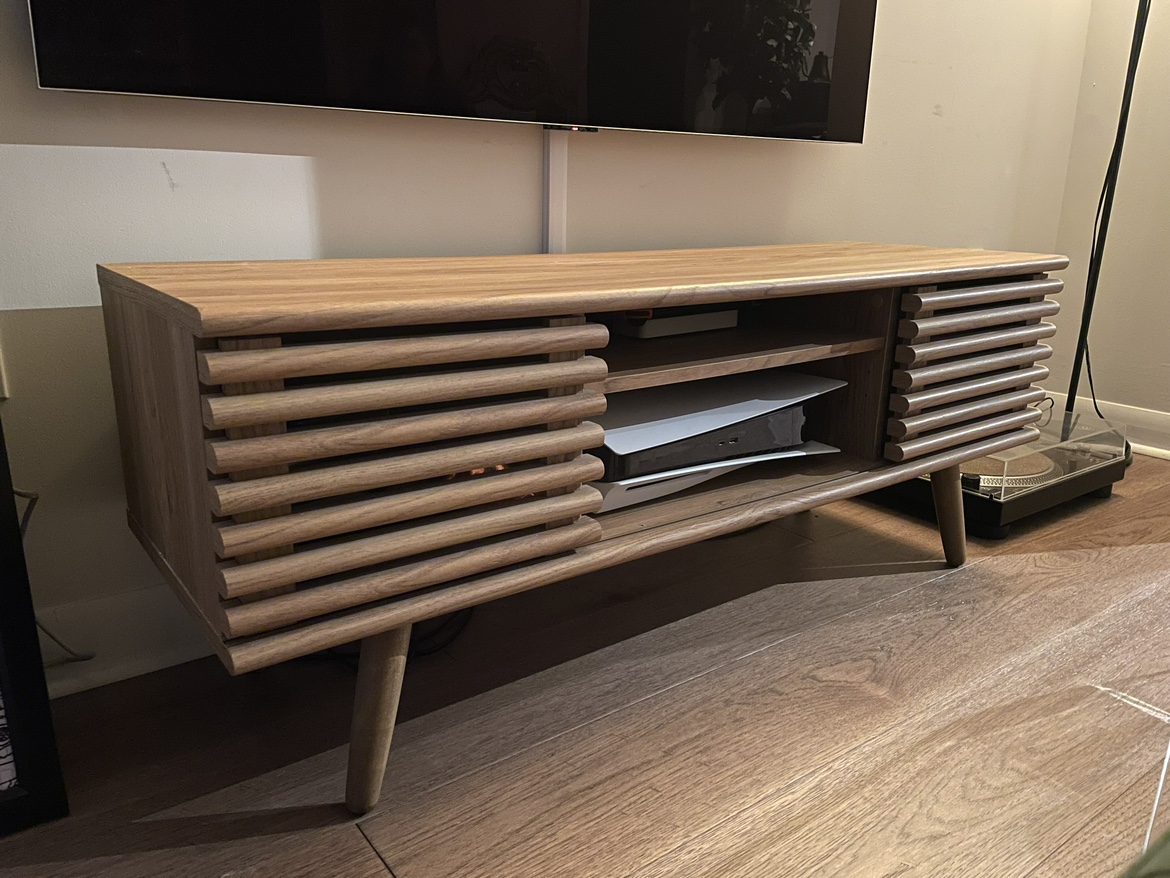 Structube Haneda Media Unit thumbnail