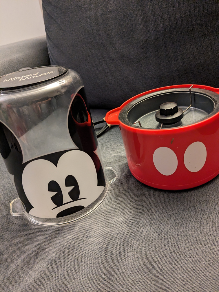 Mickey Mouse Popcorn Maker - photo 2