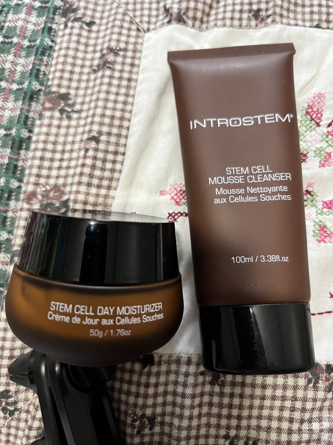 Cleanser & Moisturiser