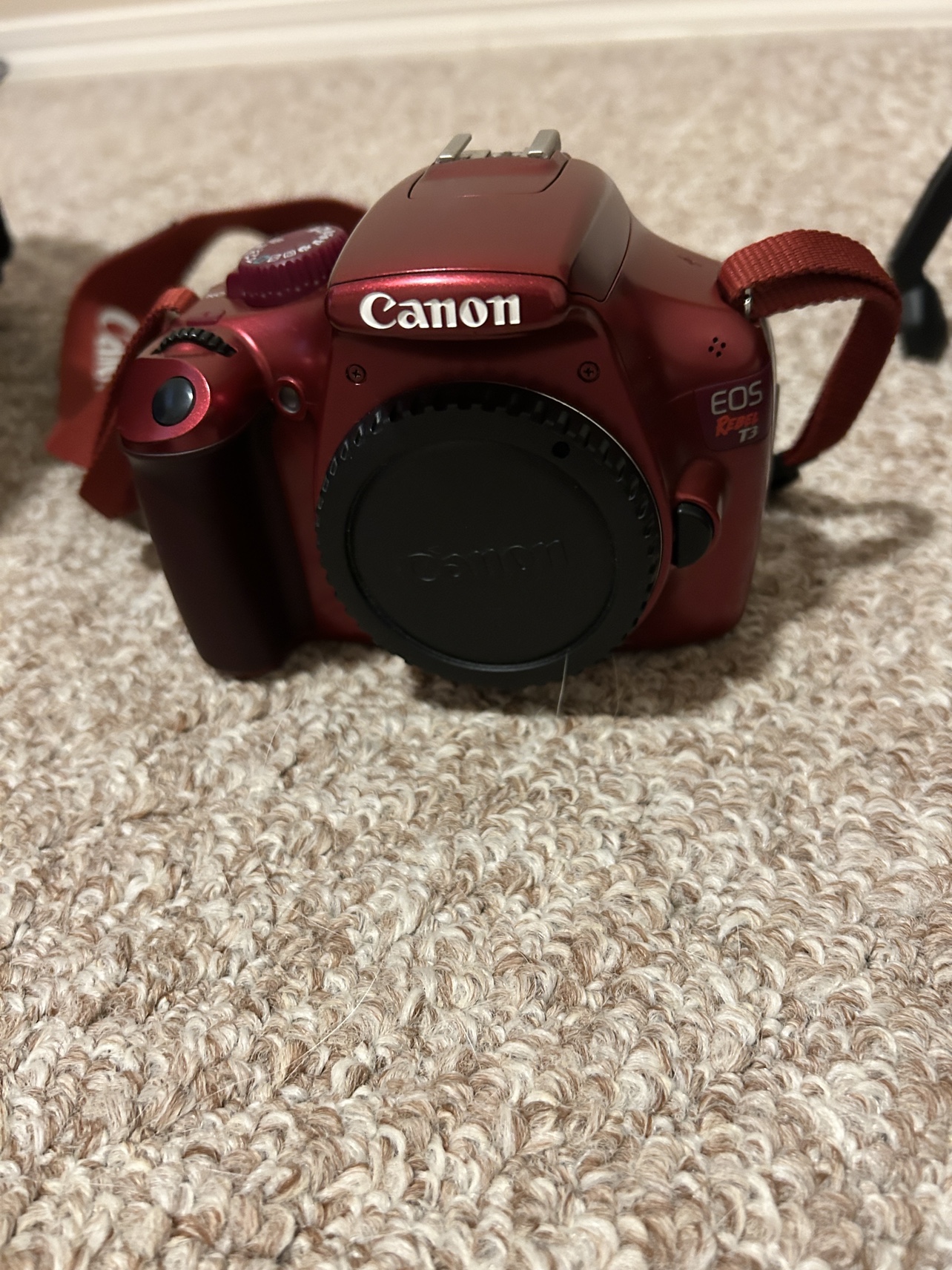 Canon EOS Rebel T3 Camera Kit - photo 3
