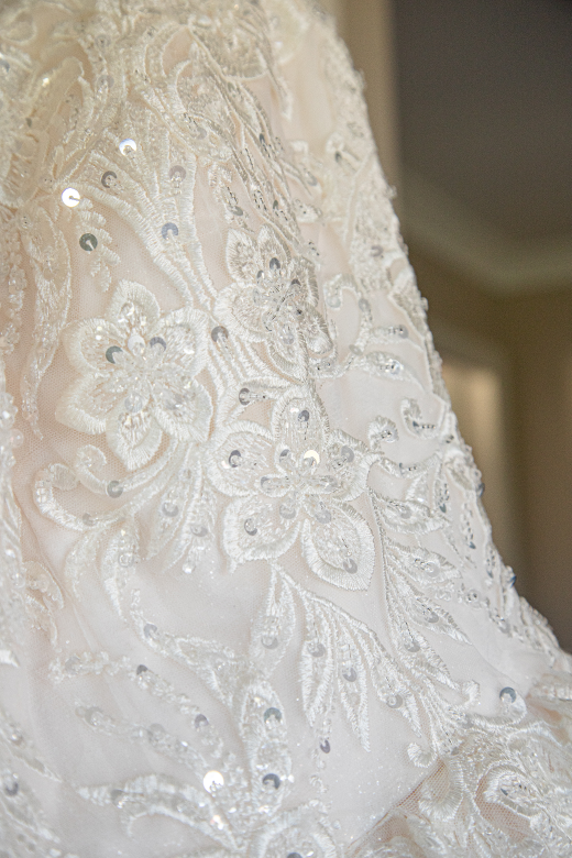 Beautiful Wedding Dress - photo 2