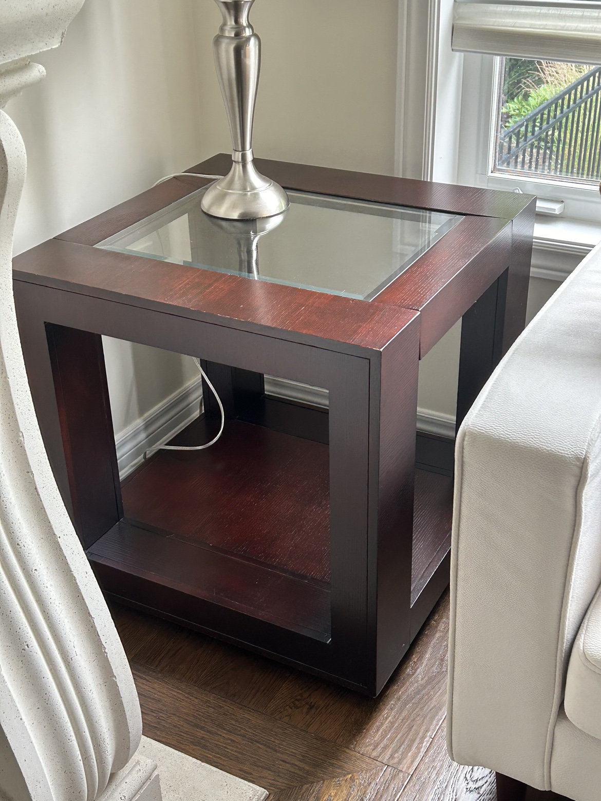 Coffee Table with End Table image indicator(9)
