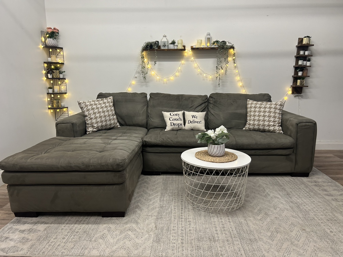 Delivery available 🚚 Sectional Sofa