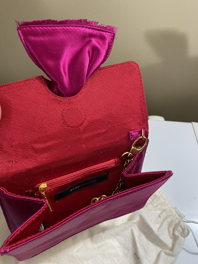 BCBG Max Azria vintage  Pink Satin Bow Clutch - photo 5