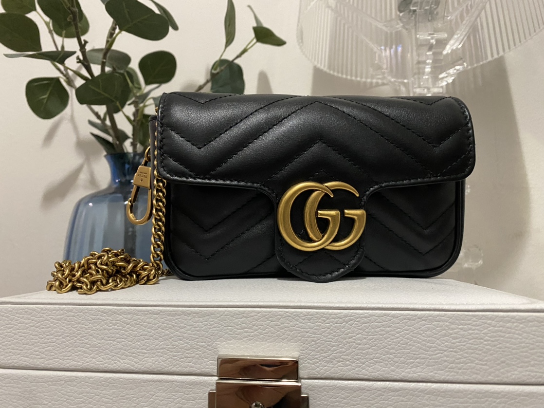 Gucci Marmont Super Mini Chain Bag