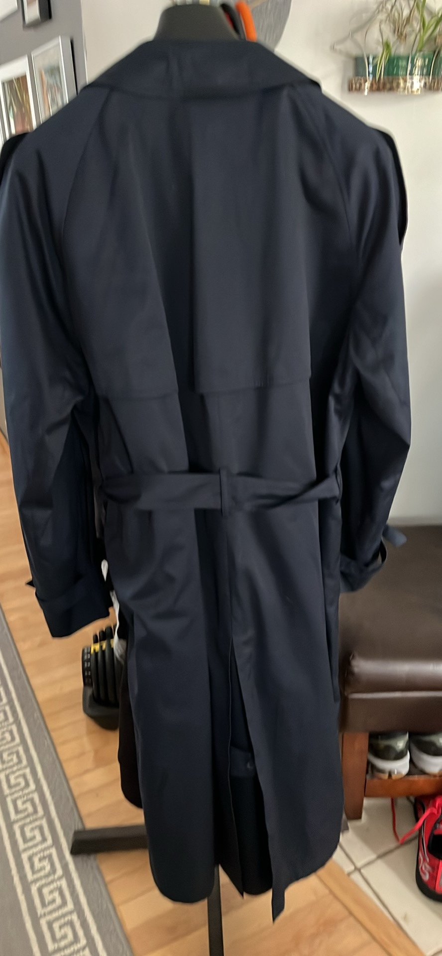 Men’s Trench Coat Size 42R - photo 3