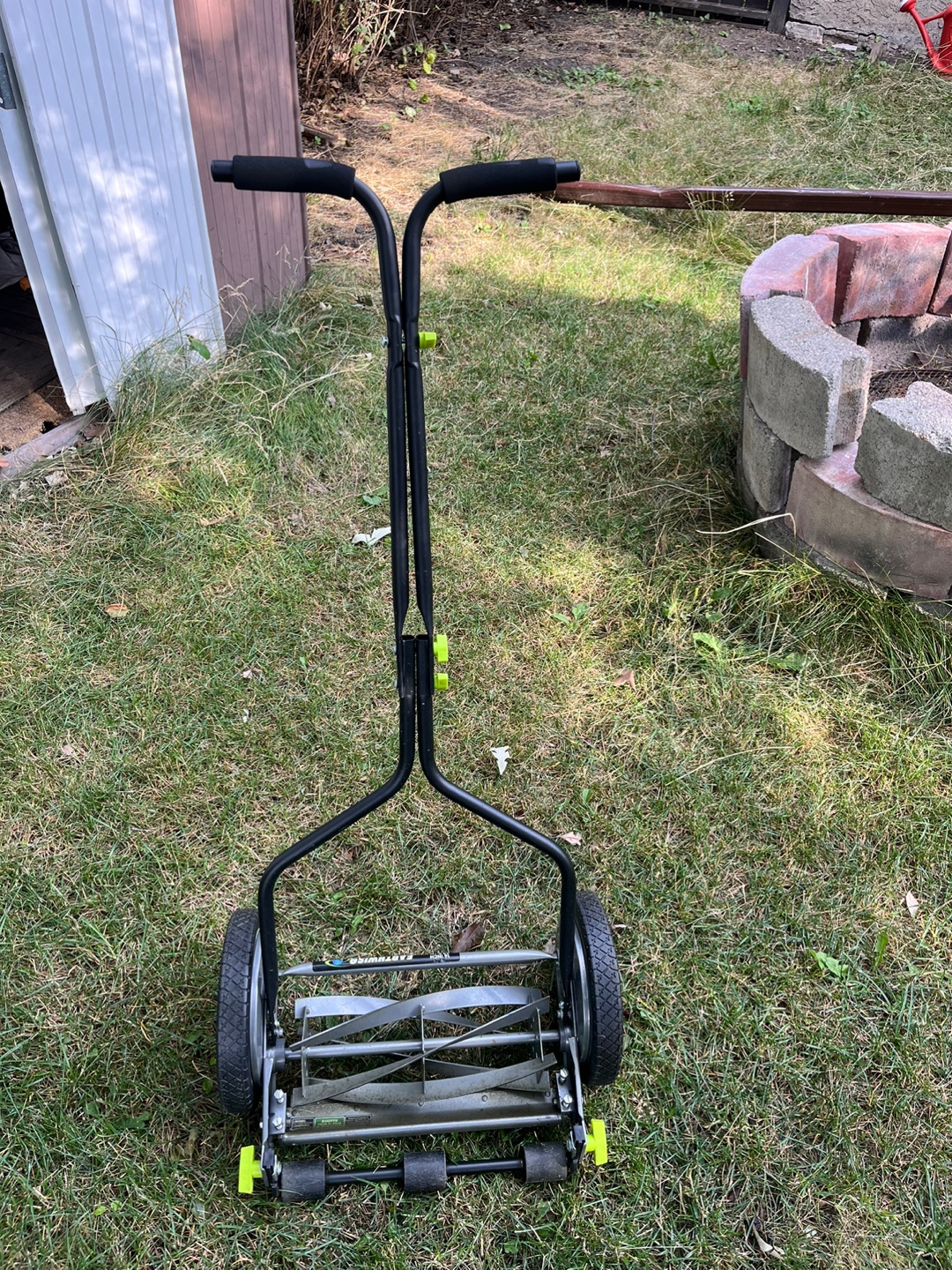 Earthwise 14 inch Reel Mower