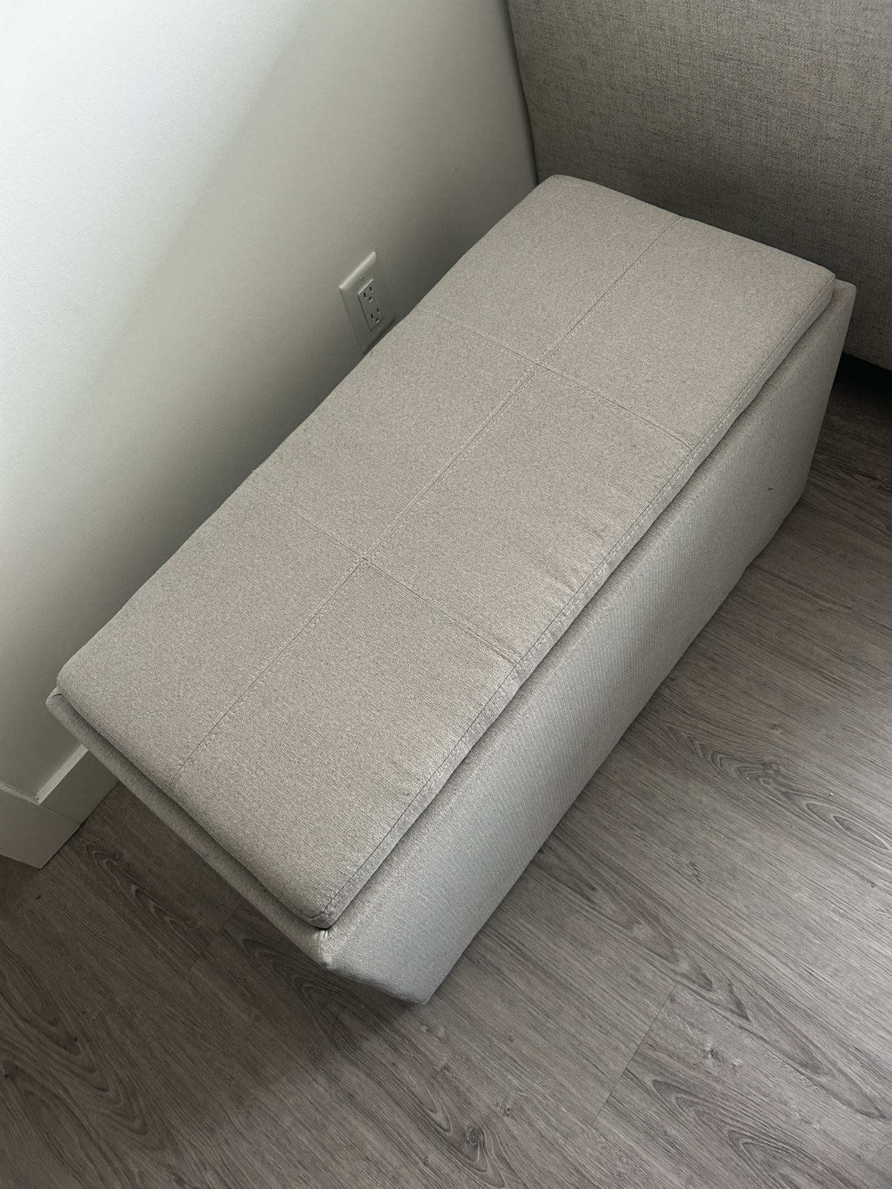 Ottoman + 2 smaller footrests with storage