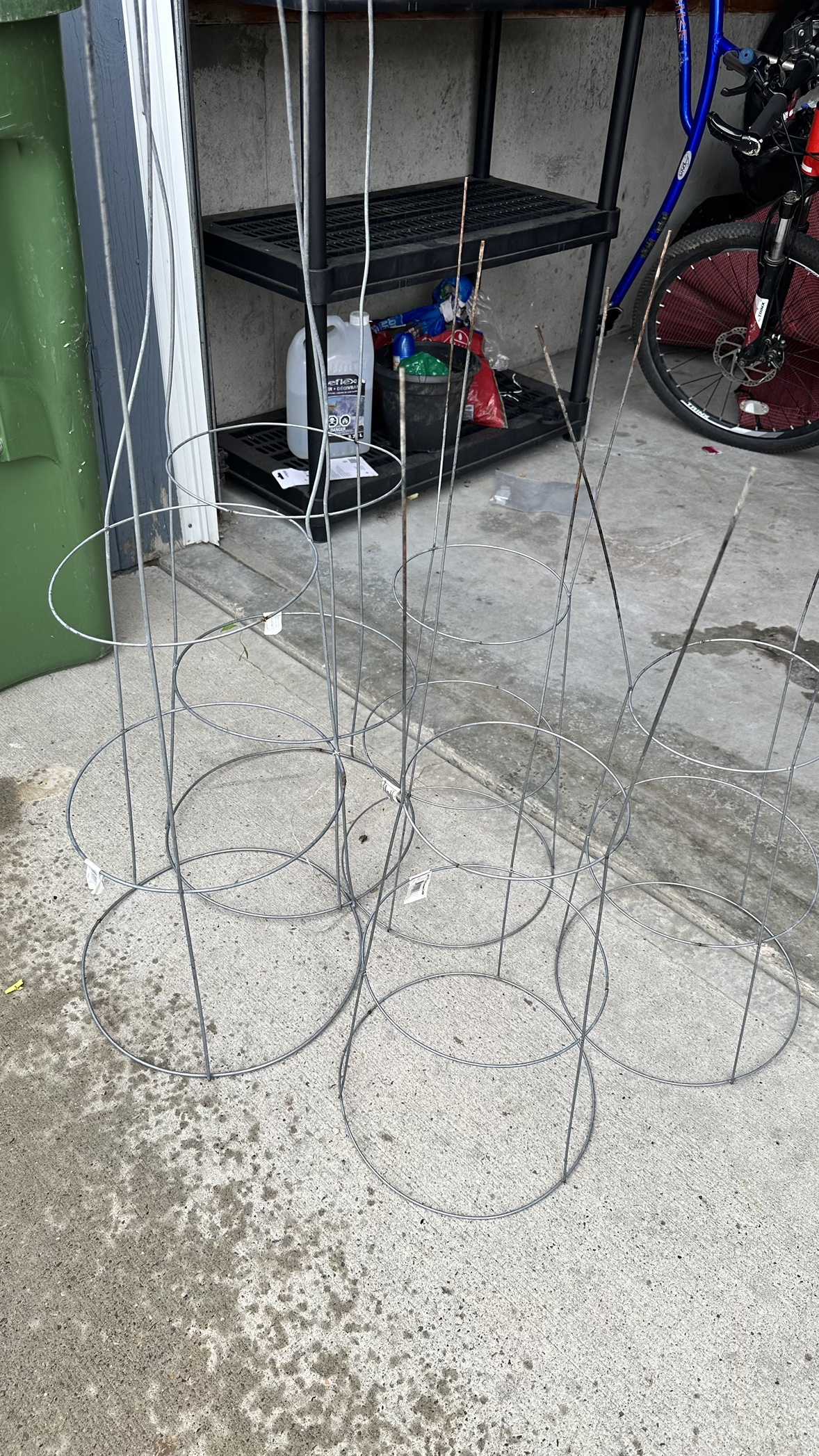 5 Tomato Cages - 2 size - photo 2