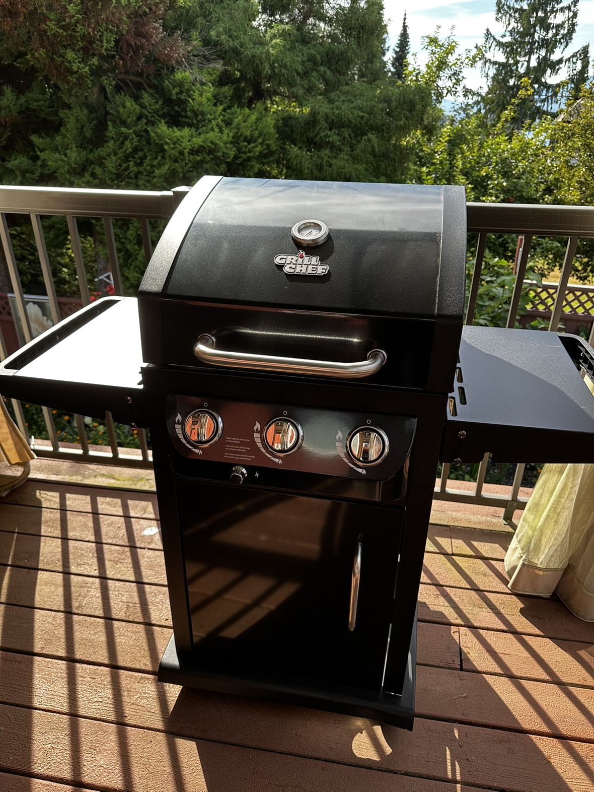 *NEW* Grill Chef Propane BBQ & Cover