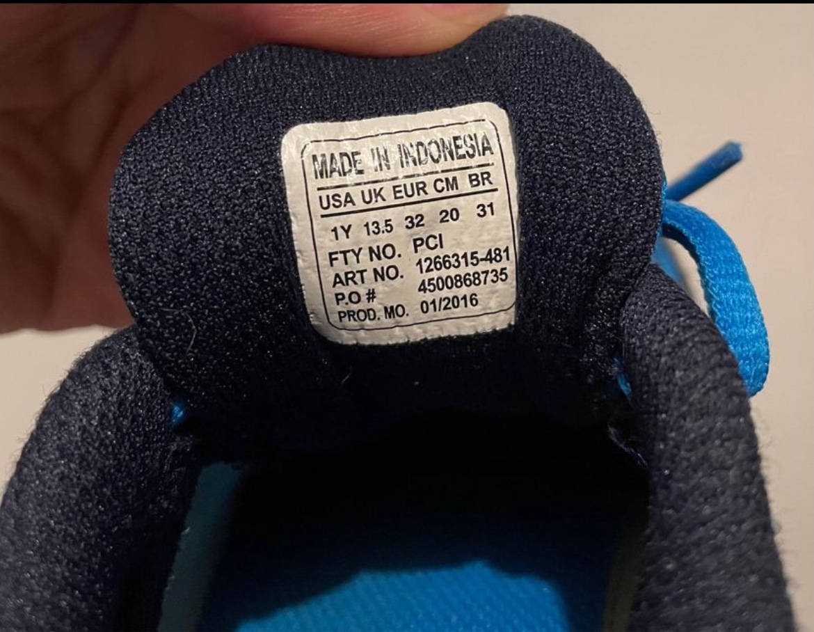 Under Armour Boys' Running Shoes - photo 2