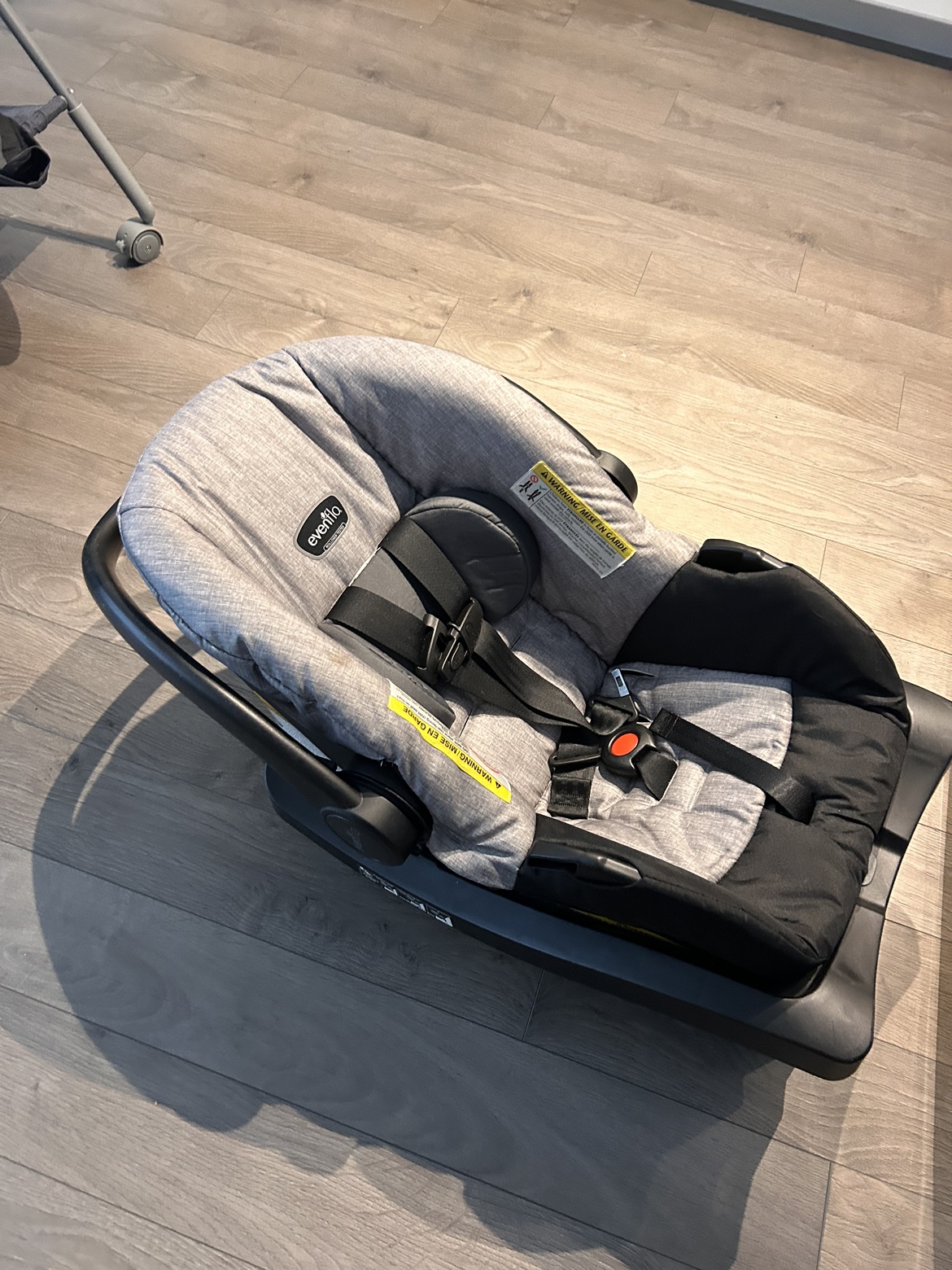 Baby car seat - photo 2
