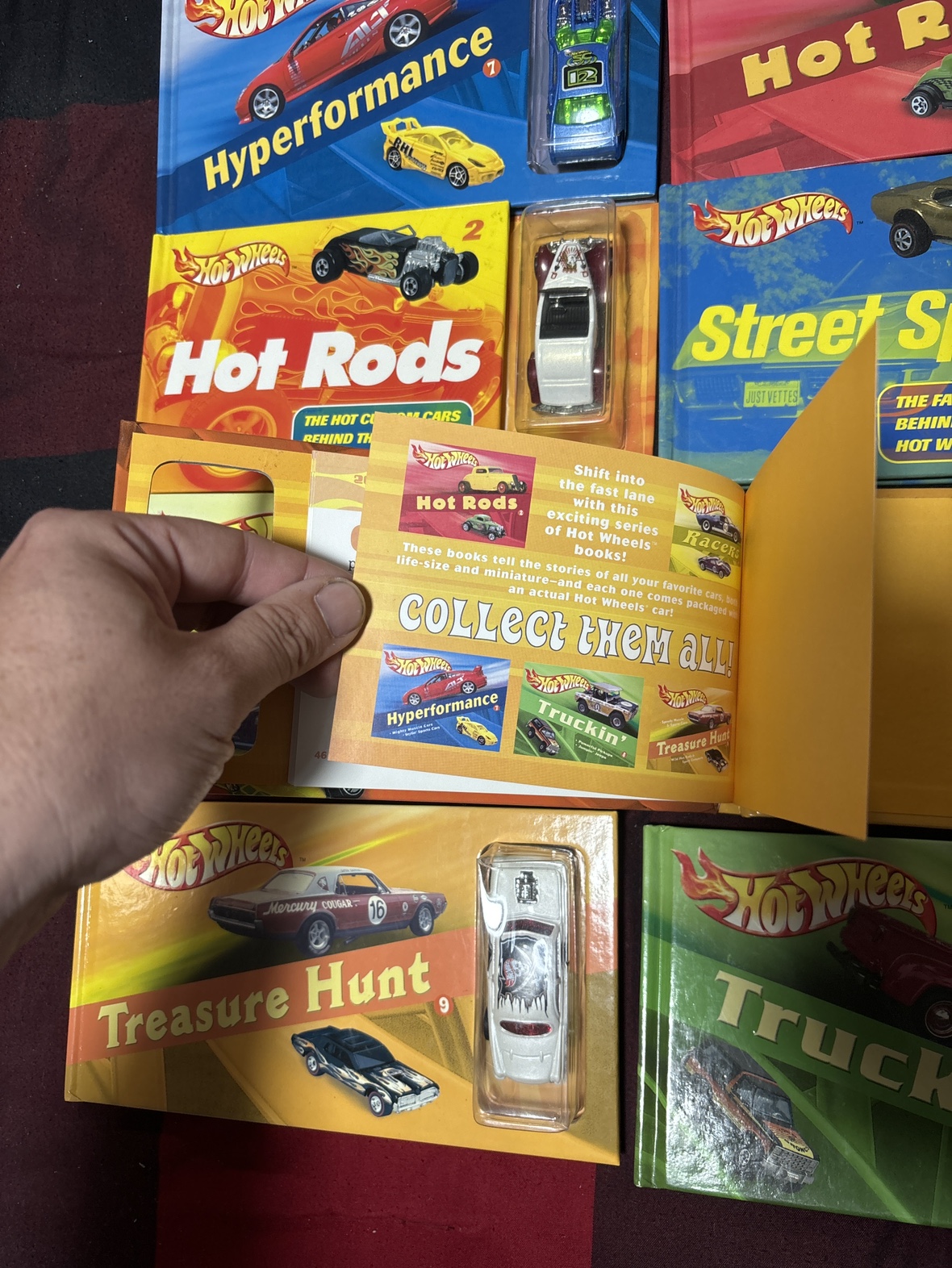 Hot Wheels Book Collection - photo 2