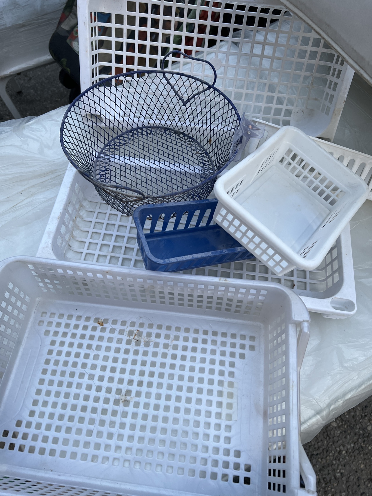 Declutter sale .. different size baskets