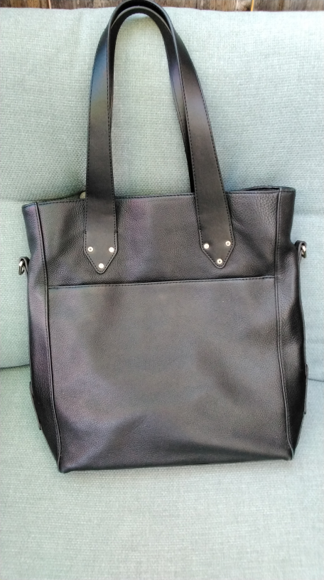 Daniel leather tote bag, like new!