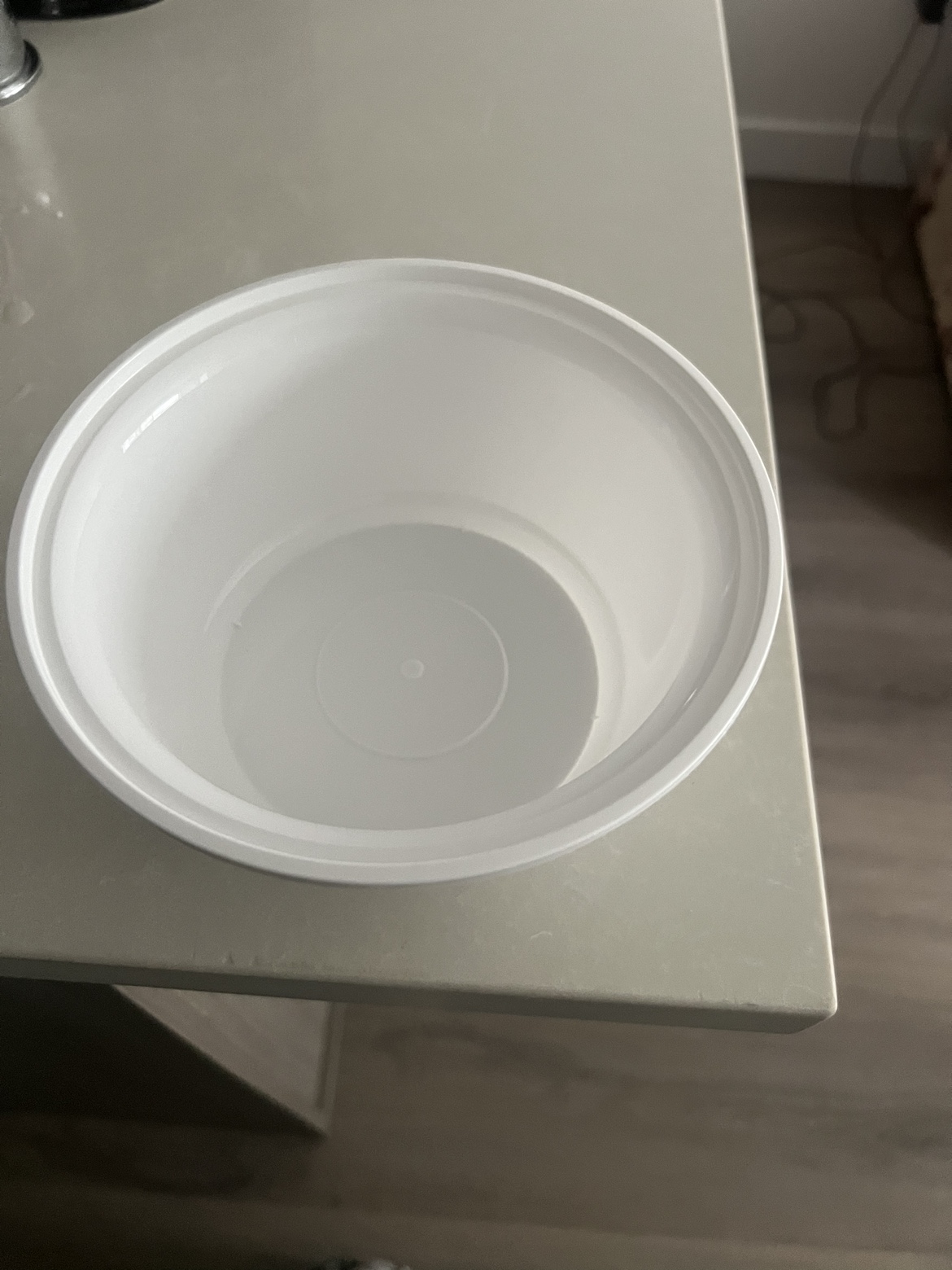 Large Plastic Bowl with Lid - 100pcs - photo 3