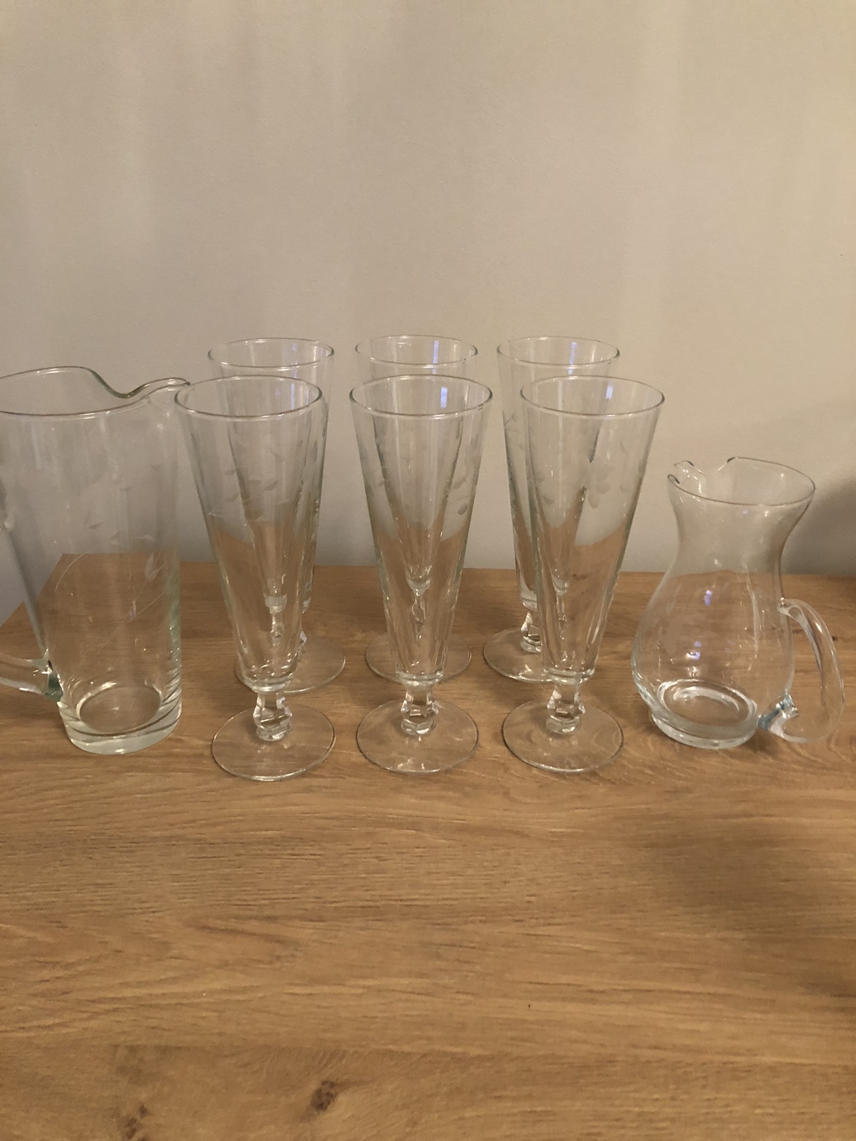 Vintage Corn flower beer glasses and two matching jugs image indicator(2)