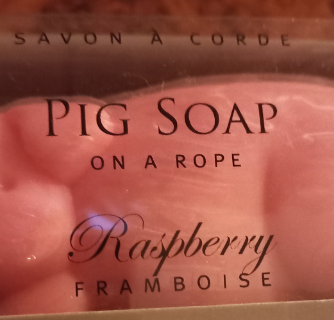 Pig Soap on a Rope Raspberry image indicator(2)