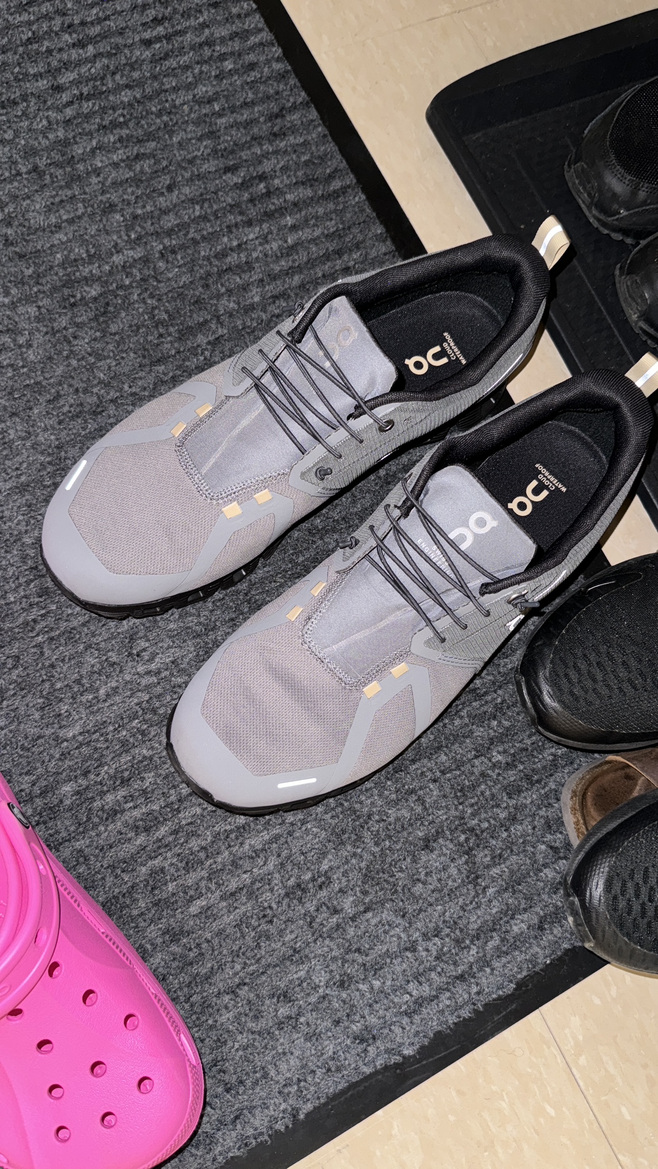 Men’s QC shoes Cloud